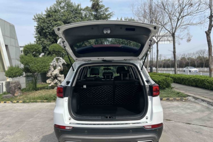 Used CHANGAN CS75 2020 280T DCT Luxury Version China VI Standard Exterior 8