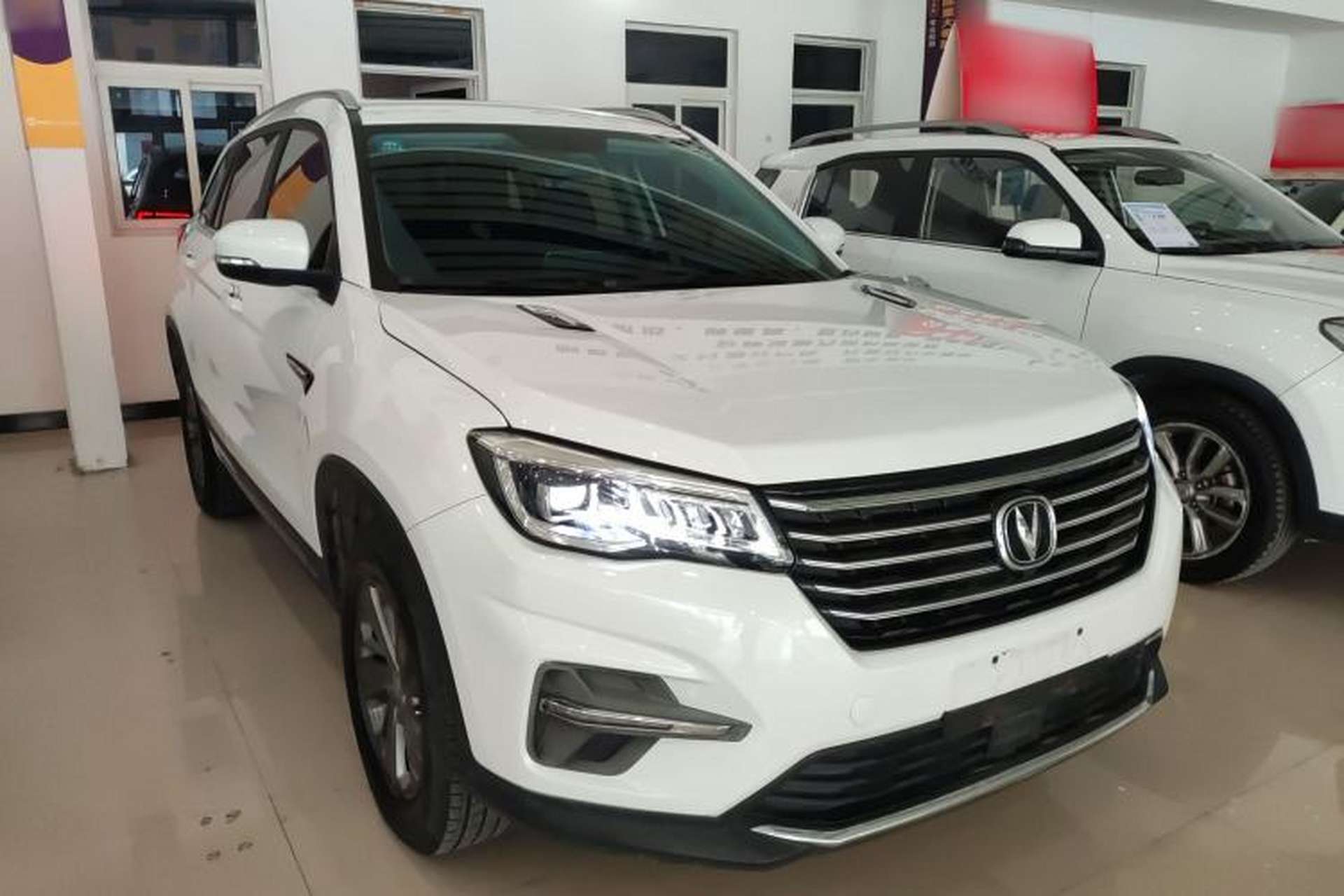 Used CHANGAN CS75 2020 280T DCT Luxury Model China VI Standard Front Right 45 Deg