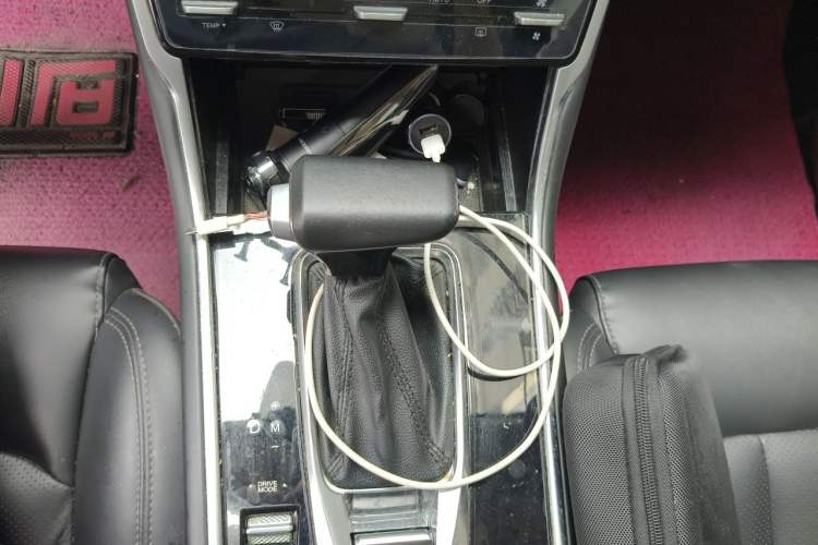 Used CHANGAN CS75 2020 280T Automatic Smart Edition China VI Gear Lever