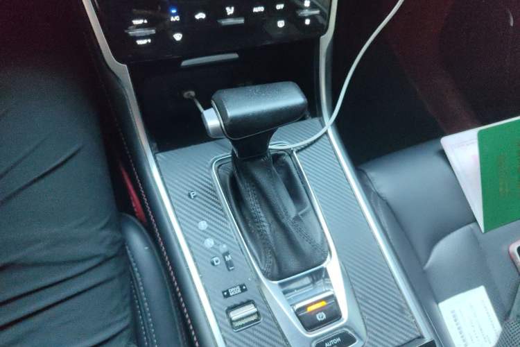 Used CHANGAN CS75 2020 280T Automatic Smart Edition China VI Standard Gear Lever
