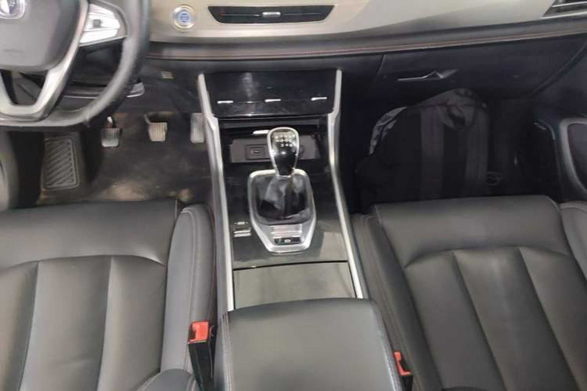 Used CHANGAN CS75 2020 280T Manual Smart Edition China VI Standard Gear Lever
