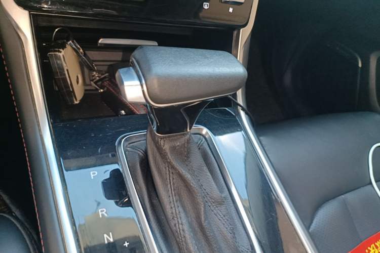 Used CHANGAN CS75 2020 280T Automatic Smart Edition China VI Standard Gear Lever