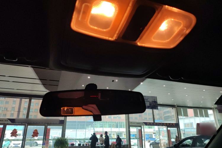 Used CHANGAN CS75 2020 280T DCT Luxury Model China VI Standard Headliner