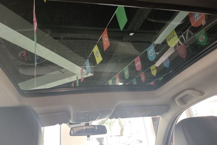 Used CHANGAN CS75 2020 280T DCT Luxury Version China VI Standard Headliner
