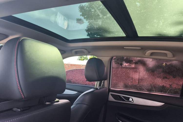 Used CHANGAN CS75 2020 280T DCT Luxury Version China VI Standard Headliner