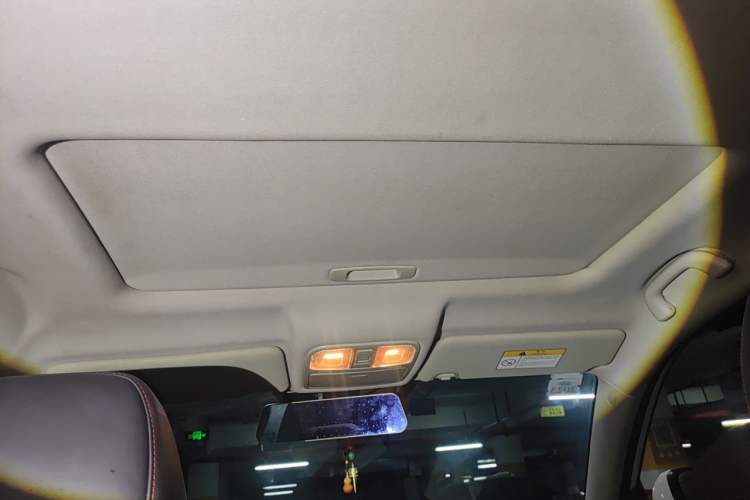 Used CHANGAN CS75 2020 280T Automatic Smart Edition China VI Standard Headliner