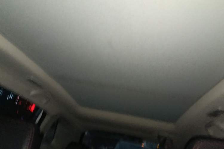 Used CHANGAN CS75 2020 280T Manual Elite Version China VI Headliner
