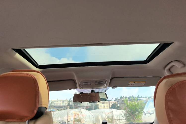 Used CHANGAN CS75 2020 280T DCT Luxury Model China VI Standard Headliner