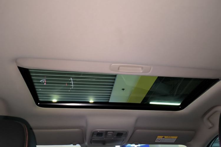 Used CHANGAN CS75 2020 280T DCT Luxury Model China VI Standard Headliner
