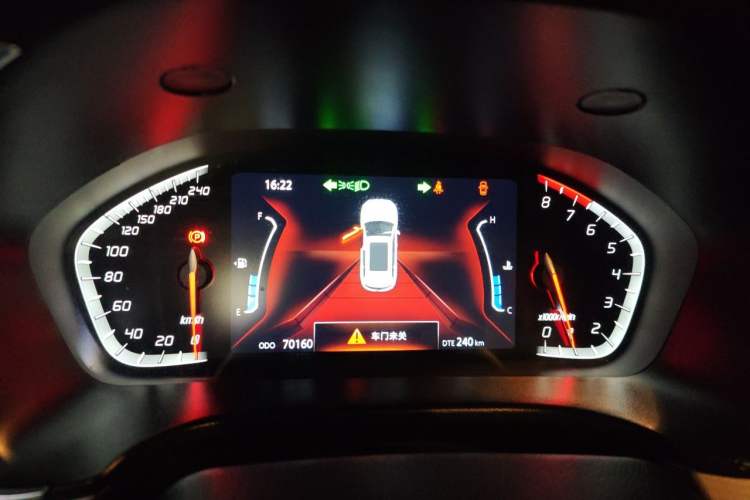 Used CHANGAN CS75 2020 280T DCT Luxury Model China VI Standard Instrument Cluster
