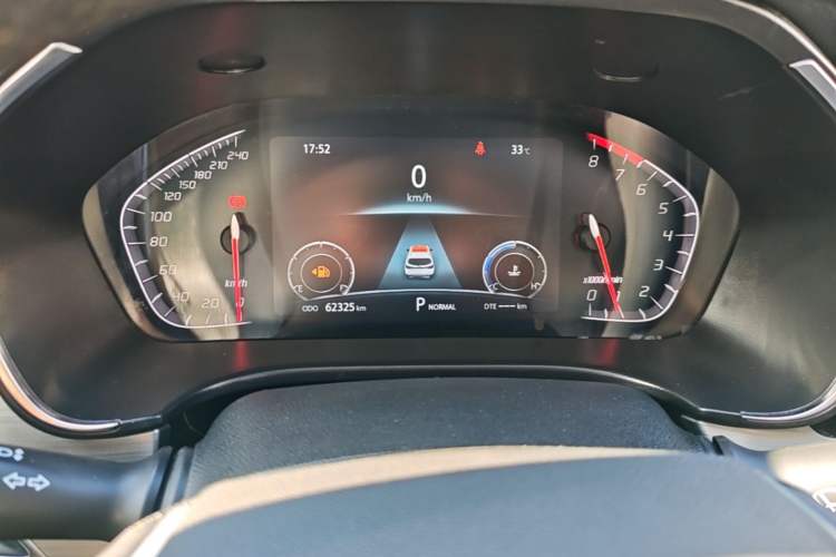Used CHANGAN CS75 2020 280T DCT Luxury Version China VI Standard Instrument Cluster