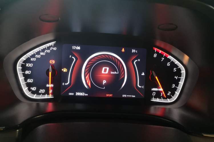 Used CHANGAN CS75 2020 280T DCT Luxury Model China VI Standard Instrument Cluster