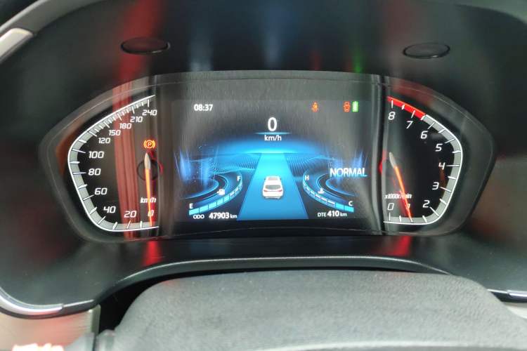 Used CHANGAN CS75 2020 280T Manual Smart Edition China VI Standard Instrument Cluster