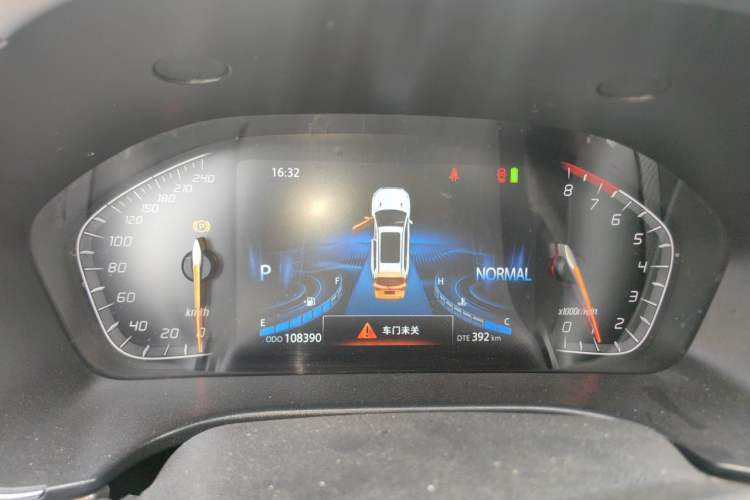 Used CHANGAN CS75 2020 280T Automatic Smart Edition China VI Instrument Cluster