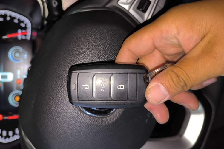 Used CHANGAN CS75 2020 280T DCT Luxury Model China VI Standard Interior 1