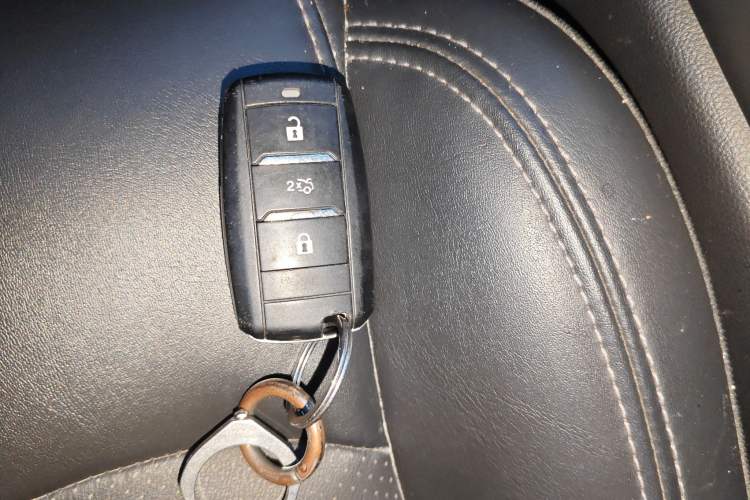 Used CHANGAN CS75 2020 280T DCT Luxury Version China VI Standard Interior 1