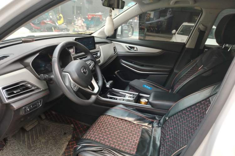 Used CHANGAN CS75 2020 280T DCT Luxury Version China VI Standard Left Front Seat