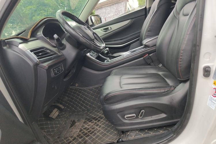 Used CHANGAN CS75 2020 280T Automatic Smart Edition China VI Left Front Seat
