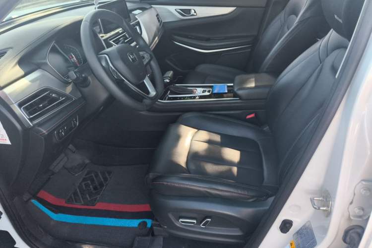 Used CHANGAN CS75 2020 280T DCT Luxury Version China VI Standard Left Front Seat