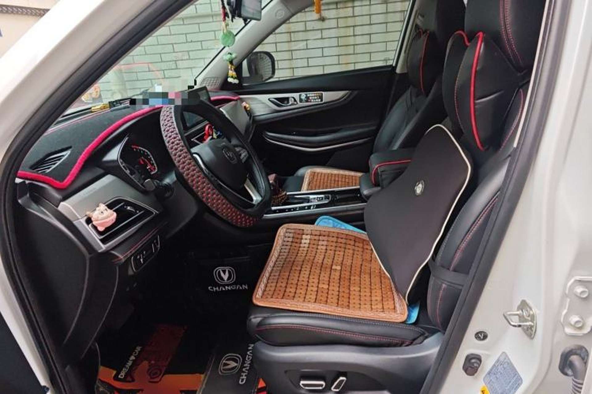 Used CHANGAN CS75 2020 280T DCT Luxury Version China VI Standard Left Front Seat