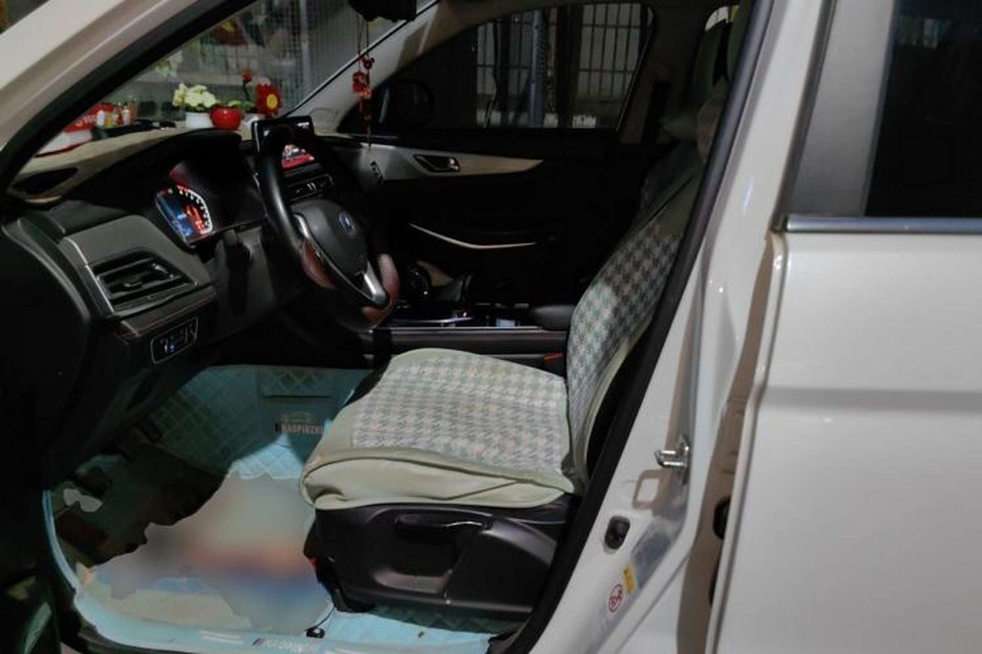Used CHANGAN CS75 2020 280T Manual Elite Version China VI Left Front Seat