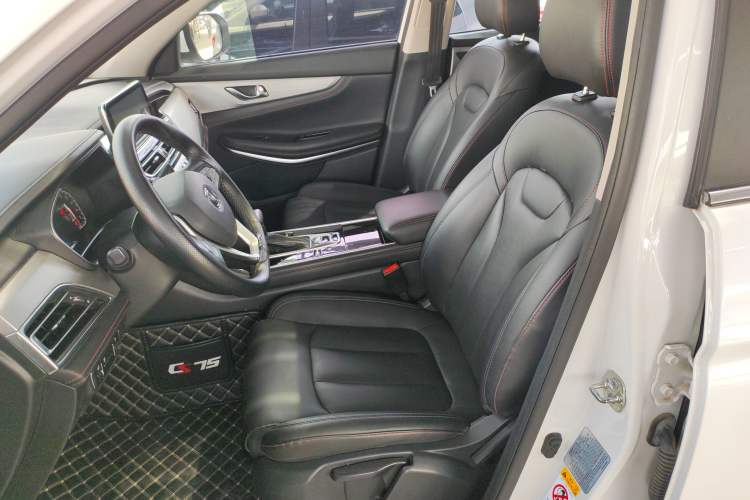 Used CHANGAN CS75 2020 280T DCT Luxury Model China VI Standard Left Front Seat