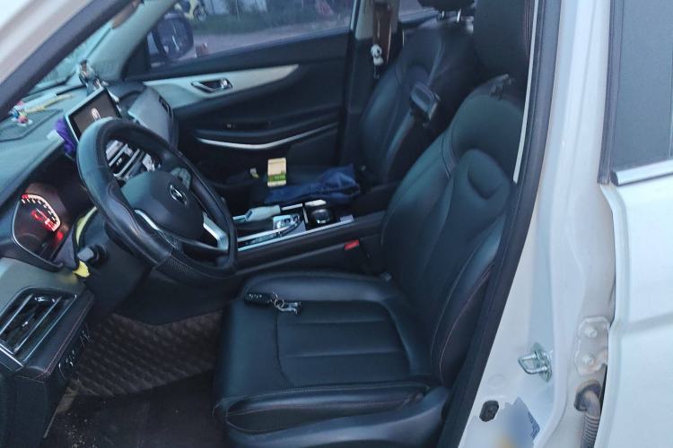 Used CHANGAN CS75 2020 280T DCT Luxury Version China VI Standard Left Front Seat