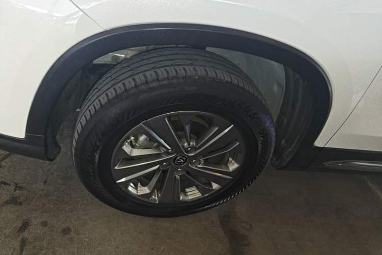Used CHANGAN CS75 2020 280T DCT Luxury Model China VI Standard Left Front Wheel Hub