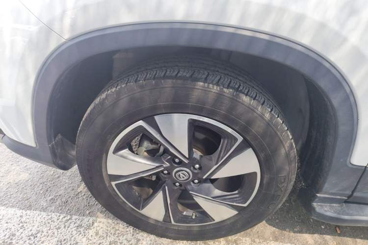 Used CHANGAN CS75 2020 280T Automatic Smart Edition China VI Left Front Wheel Hub