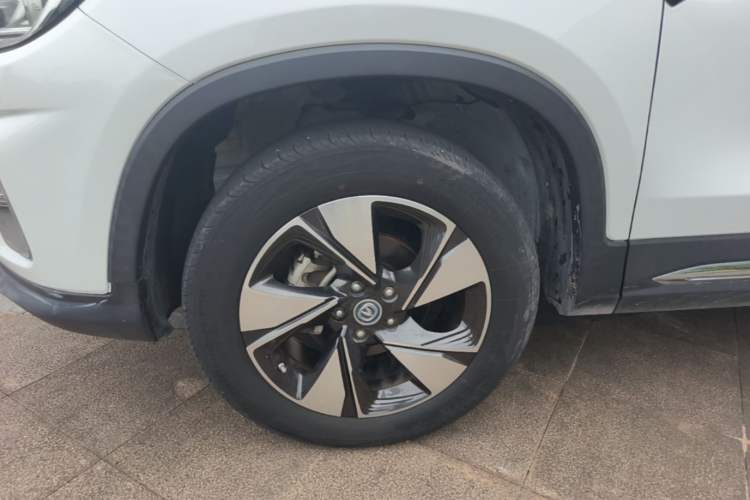 Used CHANGAN CS75 2020 280T DCT Luxury Version China VI Standard Left Front Wheel Hub