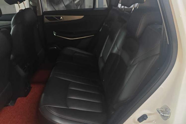 Used CHANGAN CS75 2020 280T DCT Luxury Version China VI Standard Left Rear Seat