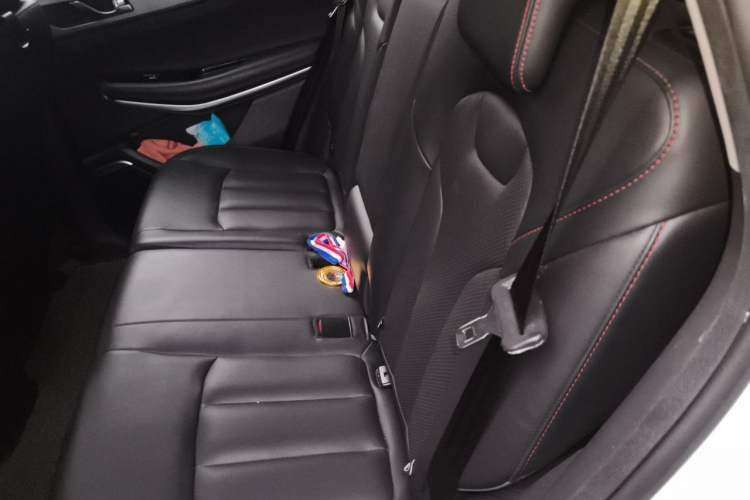 Used CHANGAN CS75 2020 280T Automatic Smart Edition China VI Standard Left Rear Seat