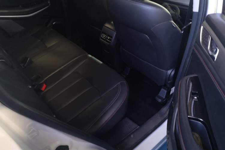 Used CHANGAN CS75 2020 280T DCT Luxury Model China VI Standard Left Rear Seat