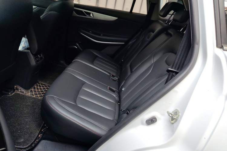 Used CHANGAN CS75 2020 280T Automatic Smart Edition China VI Left Rear Seat