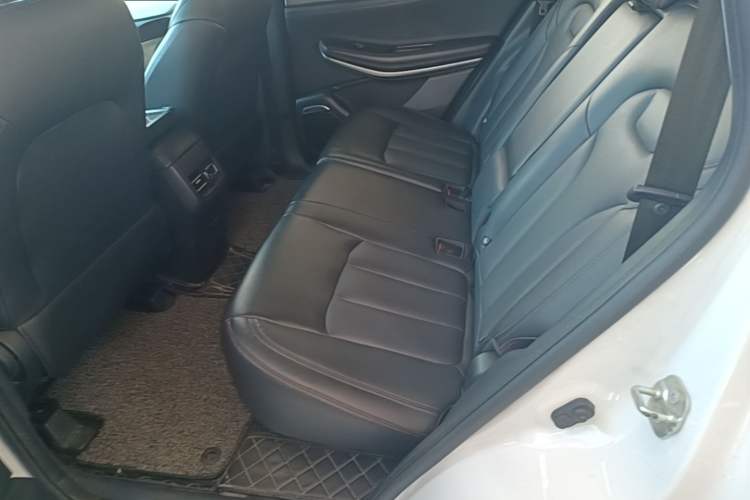 Used CHANGAN CS75 2020 280T Automatic Smart Edition China VI Standard Left Rear Seat