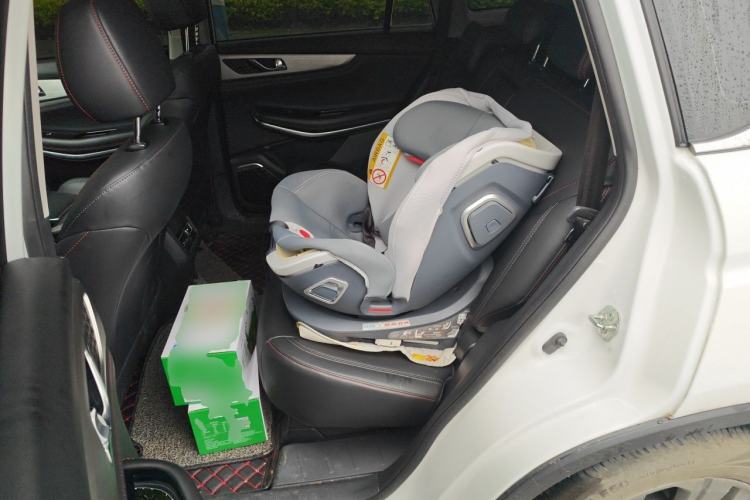 Used CHANGAN CS75 2020 280T Manual Elite Version China VI Standard Left Rear Seat