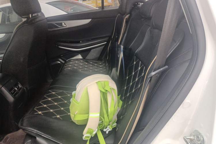 Used CHANGAN CS75 2020 280T Manual Elite Version China VI Standard Left Rear Seat