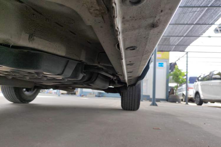 Used CHANGAN CS75 2020 280T DCT Luxury Model China VI Standard Left Side Sill