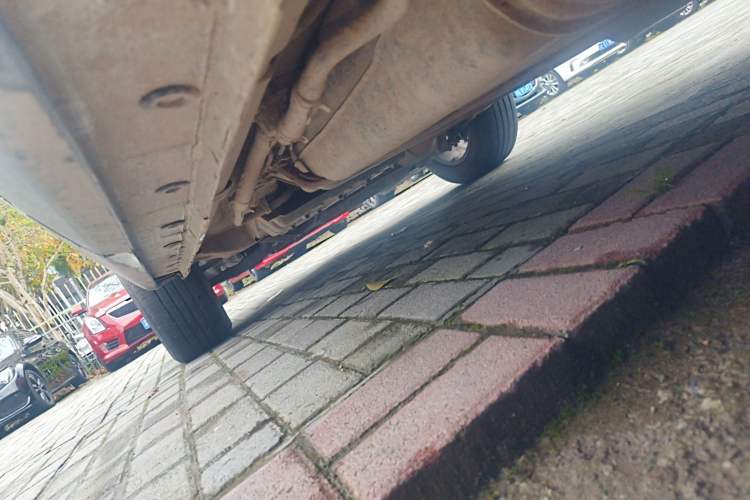 Used CHANGAN CS75 2020 280T DCT Luxury Model China VI Standard Left Side Sill