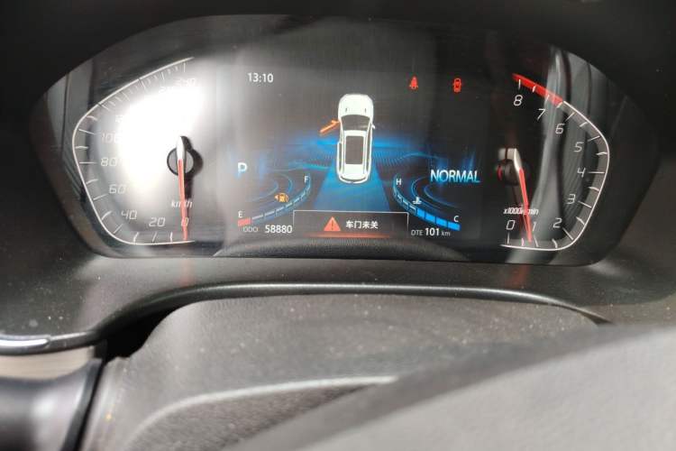 Used CHANGAN CS75 2020 280T DCT Luxury Version China VI Standard Odometer Close Up