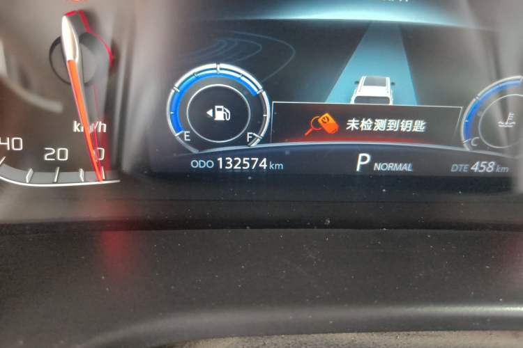 Used CHANGAN CS75 2020 280T Automatic Smart Edition China VI Odometer Close Up