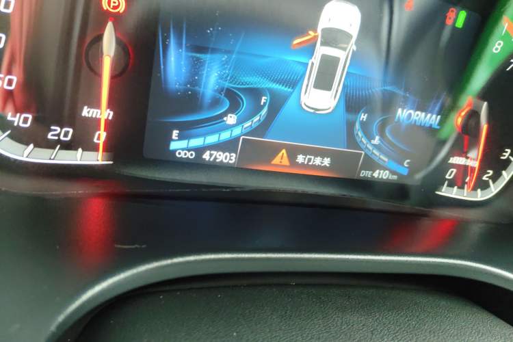 Used CHANGAN CS75 2020 280T Manual Smart Edition China VI Standard Odometer Close Up