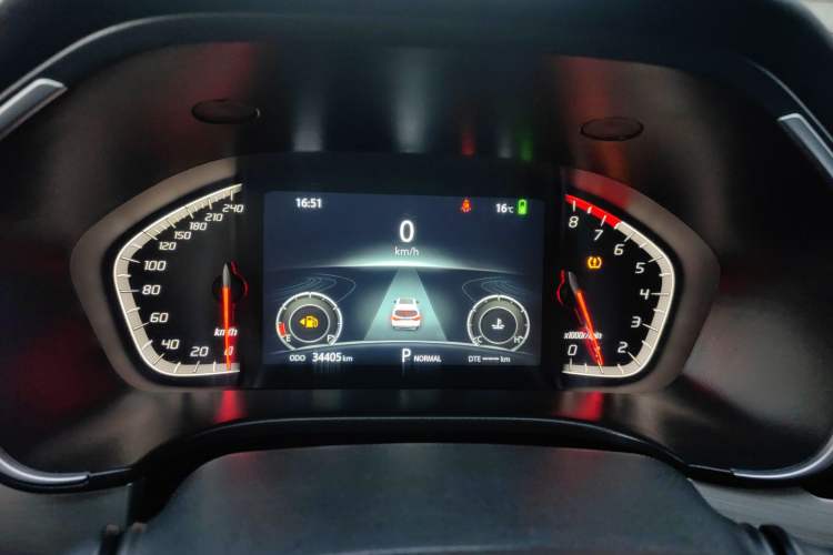 Used CHANGAN CS75 2020 280T Automatic Smart Edition China VI Standard Odometer Close Up
