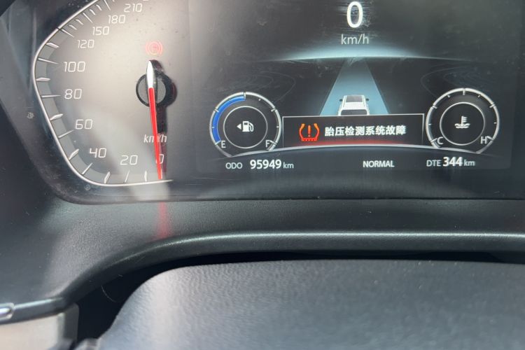 Used CHANGAN CS75 2020 280T Manual Smart Edition China VI Standard Odometer Close Up