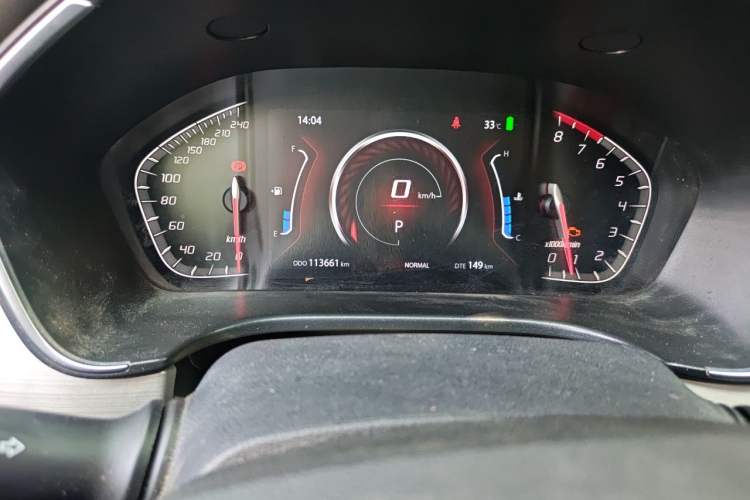 Used CHANGAN CS75 2020 280T Automatic Smart Edition China VI Standard Odometer Close Up