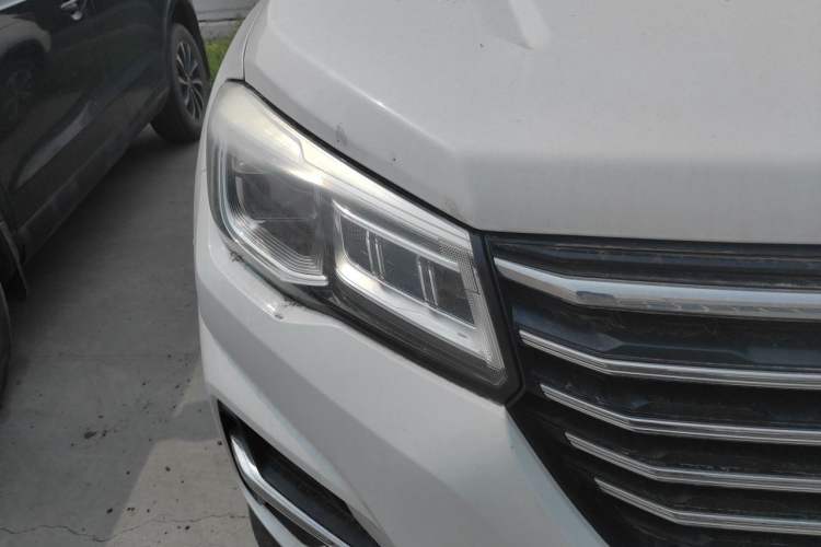 Used CHANGAN CS75 2020 280T Manual Smart Edition China VI Standard Right Front Headlight