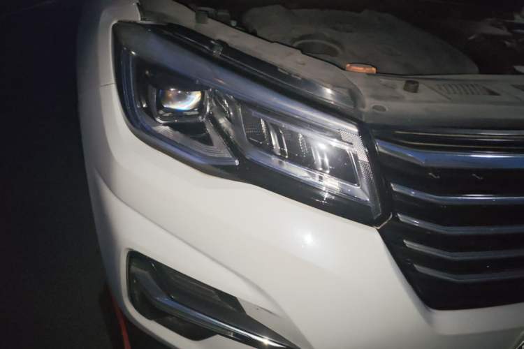Used CHANGAN CS75 2020 280T Manual Elite Version China VI Right Front Headlight