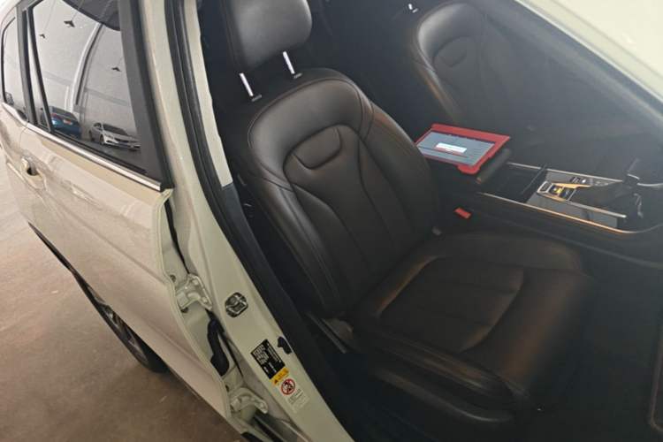 Used CHANGAN CS75 2020 280T DCT Luxury Model China VI Standard Right Front Seat