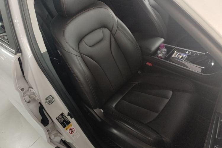 Used CHANGAN CS75 2020 280T DCT Luxury Version China VI Standard Right Front Seat