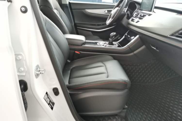 Used CHANGAN CS75 2020 280T Manual Elite Version China VI Standard Right Front Seat